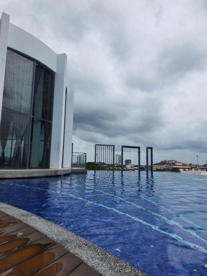 Nusa Luxurious Suite كوتا بْهارو المظهر الخارجي الصورة
