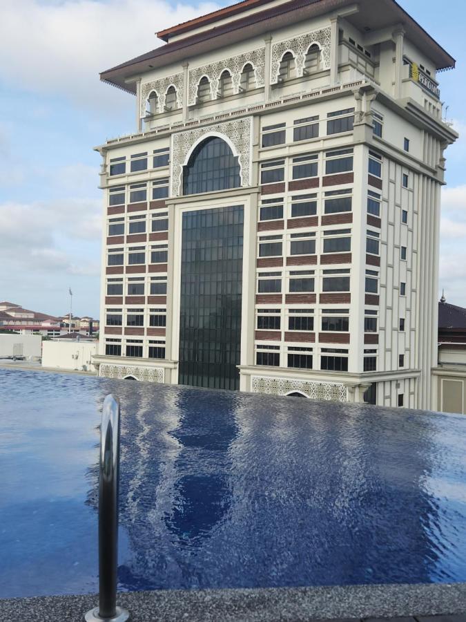 Nusa Luxurious Suite كوتا بْهارو المظهر الخارجي الصورة